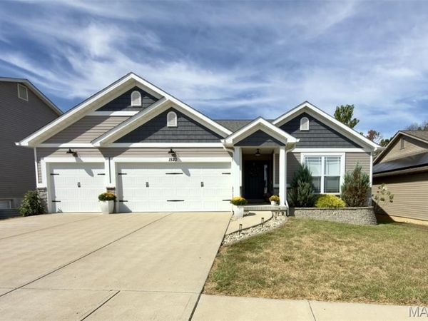 1520 Burrwyck Lane , Herculaneum, MO 63048