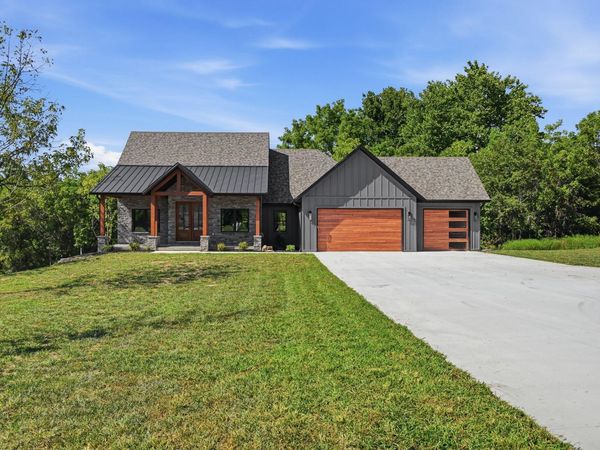 303 Crystal Valley Road , Clever, MO 65631
