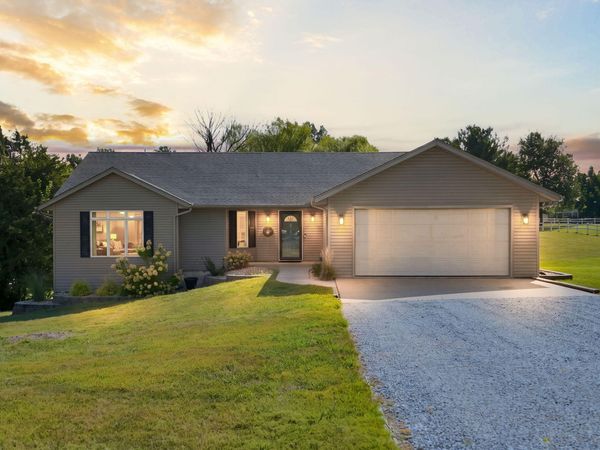 1404 Cody Road , Nixa, MO 65714