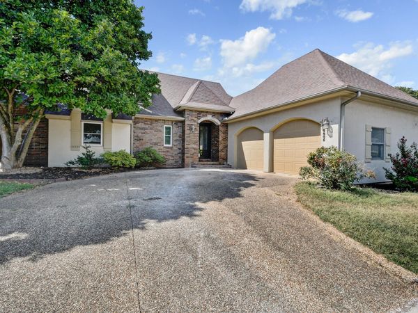 8605 E Interlochen Drive , Nixa, MO 65714