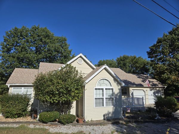 2597 Talking Rocks Road , Branson West, MO 65737