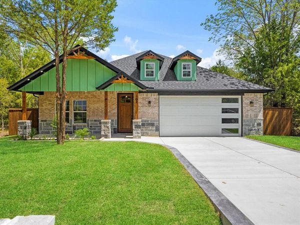 104 Parkside Drive, Trinidad, TX 75163