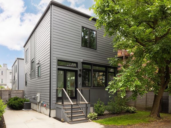 8 Richardson St, Unit 8, Cambridge, MA 02139
