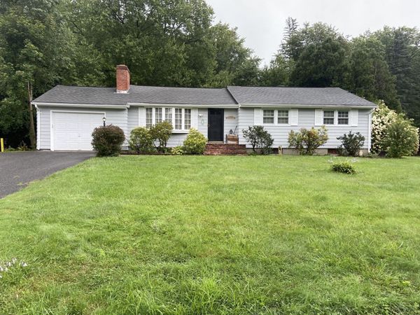 84 Hillside Drive, East Longmeadow, MA 01028