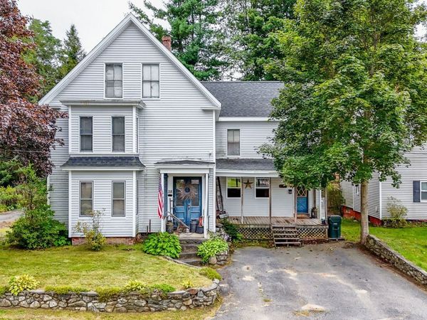 28 Pleasant St, Templeton, MA 01436