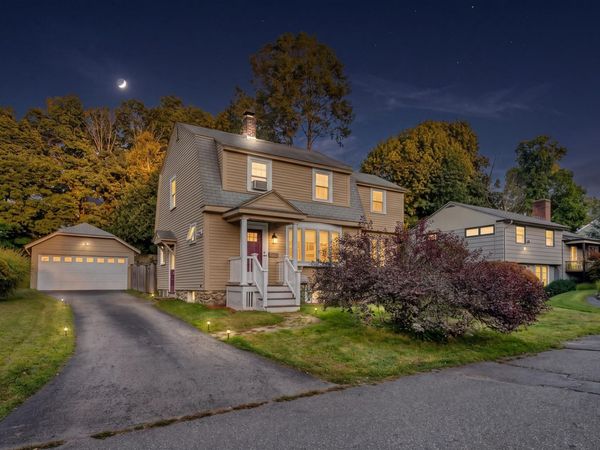 60 S New St, Haverhill, MA 01835