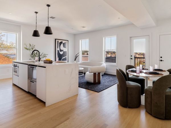 32 Condor St, Unit 6A, Boston, MA 02128
