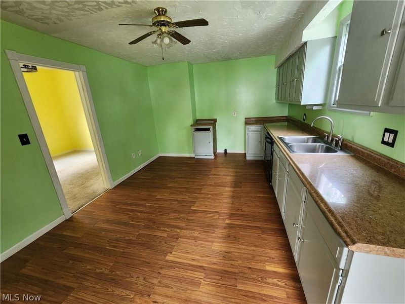 115 W Pine Street, Lisbon, OH 44432 Photo 7