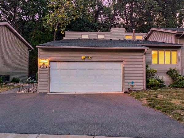 1583 S Bavarian Pass, Fridley, MN 55432