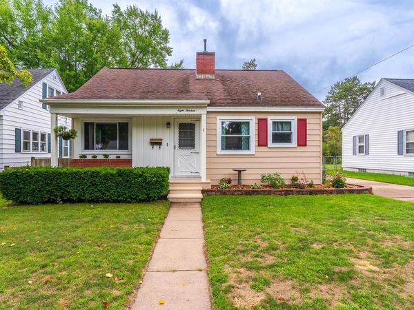 813 ROSS AVENUE, Wausau, WI 54403