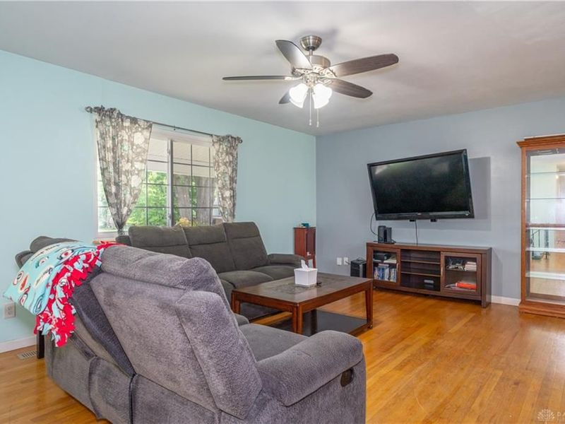 5600 Mission Court, Dayton, OH 45431 Photo 11