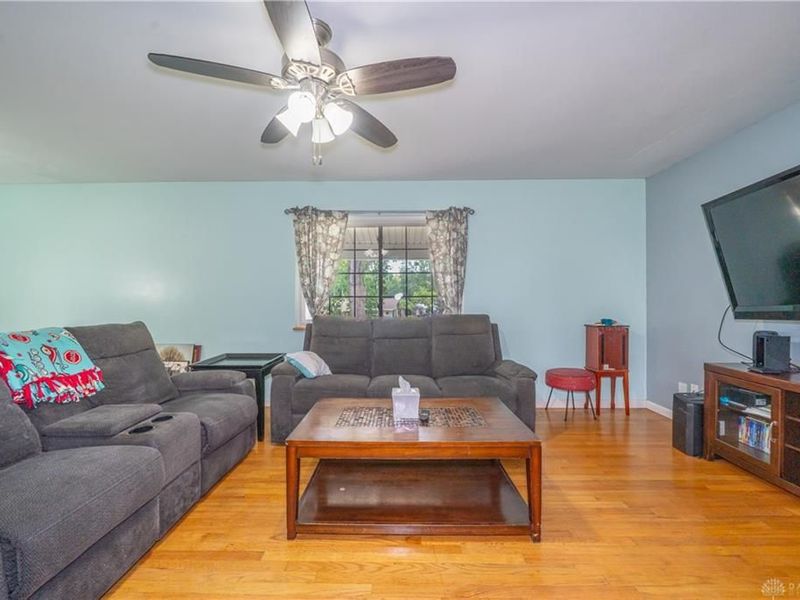 5600 Mission Court, Dayton, OH 45431 Photo 9