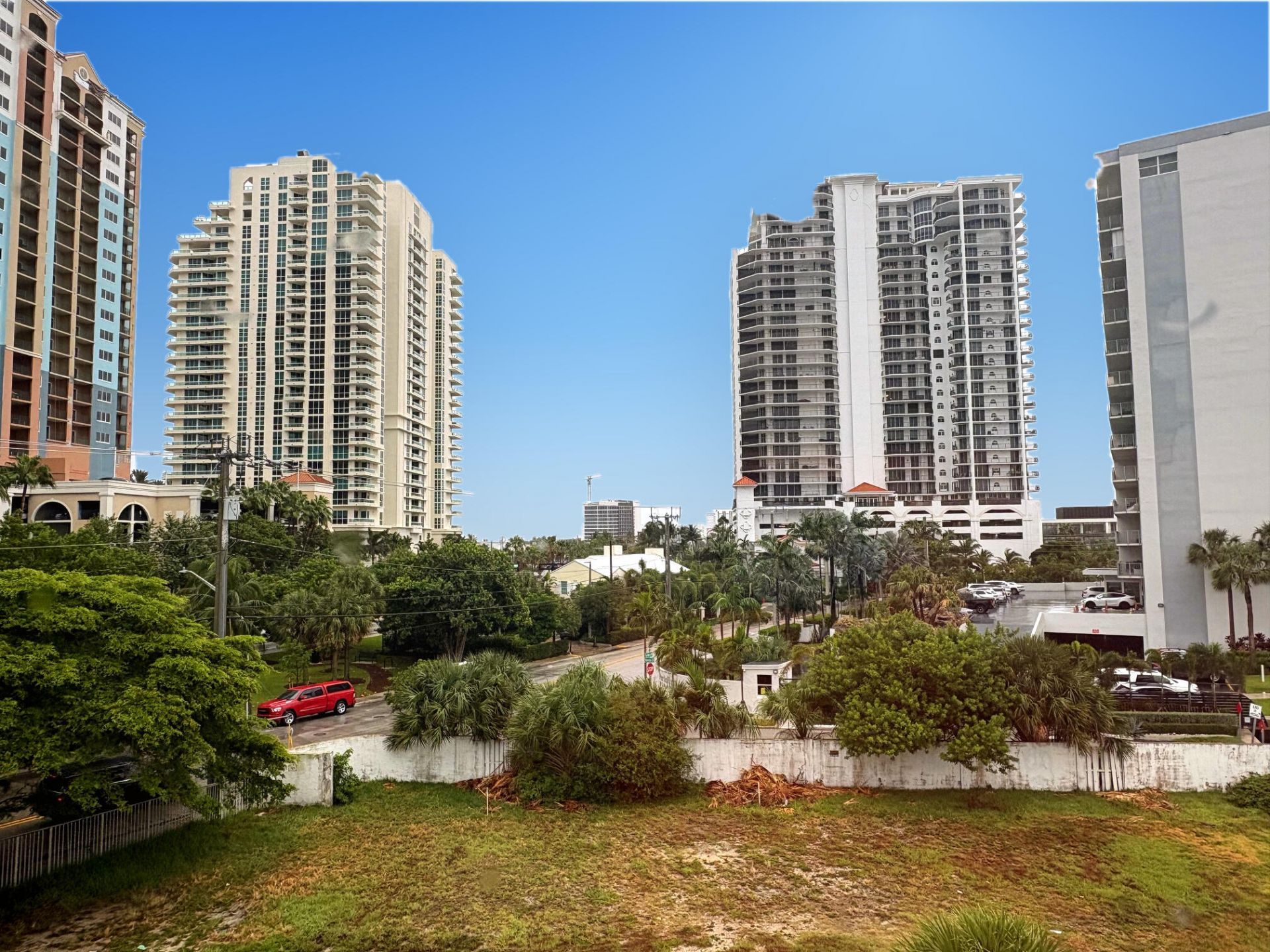 9 N Birch Road, Unit 402, Fort Lauderdale, FL 33304 Photo