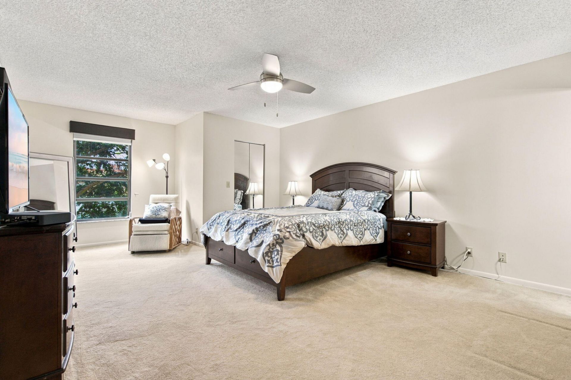7290 Kinghurst Drive, Unit 403, Delray Beach, FL 33446 Photo