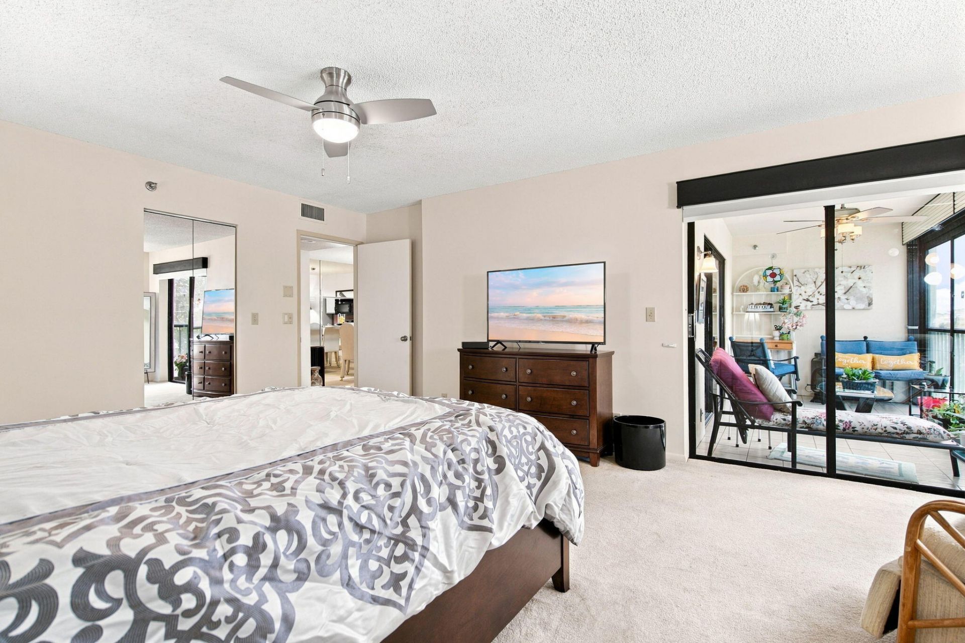 7290 Kinghurst Drive, Unit 403, Delray Beach, FL 33446 Photo
