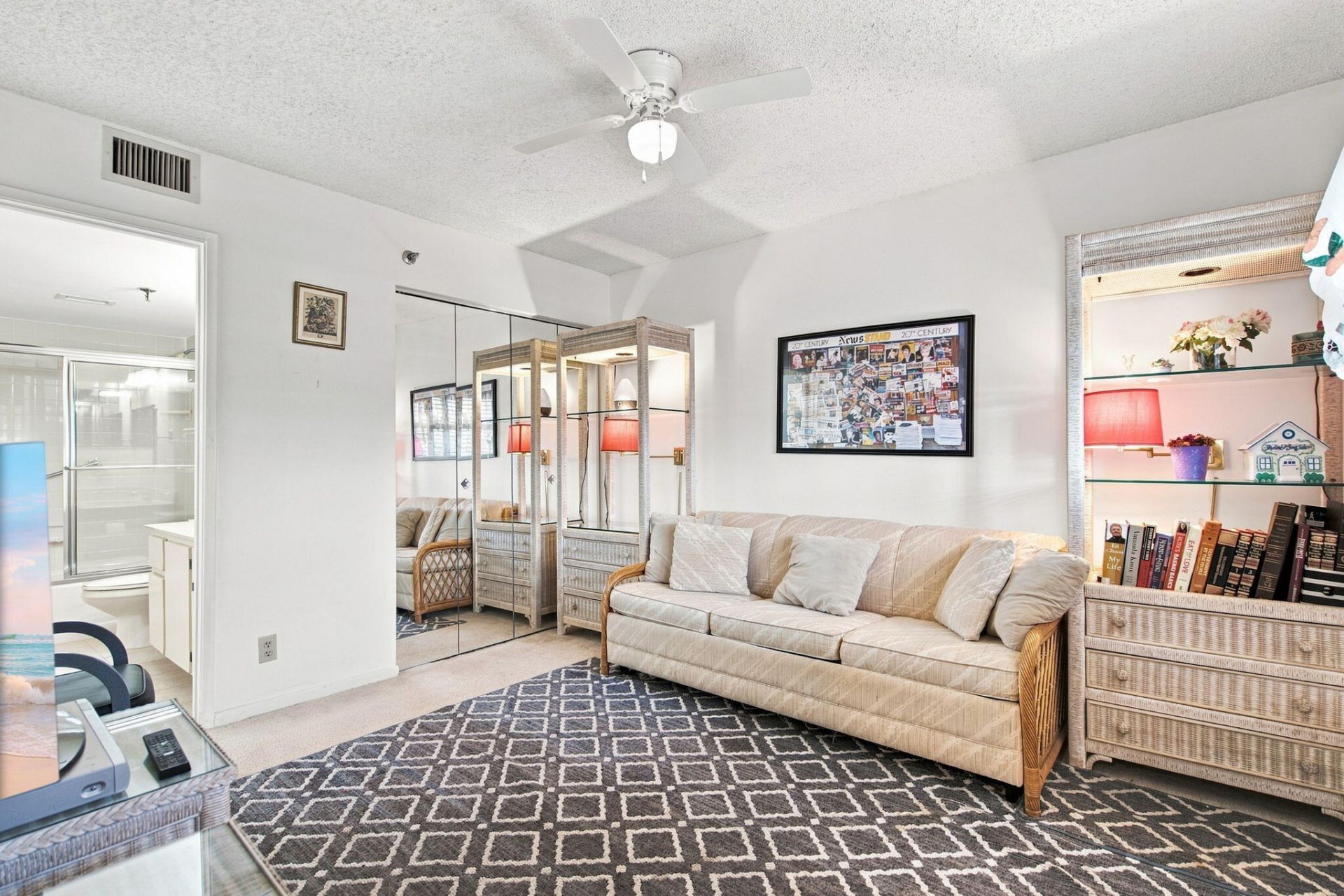 7290 Kinghurst Drive, Unit 403, Delray Beach, FL 33446 Photo