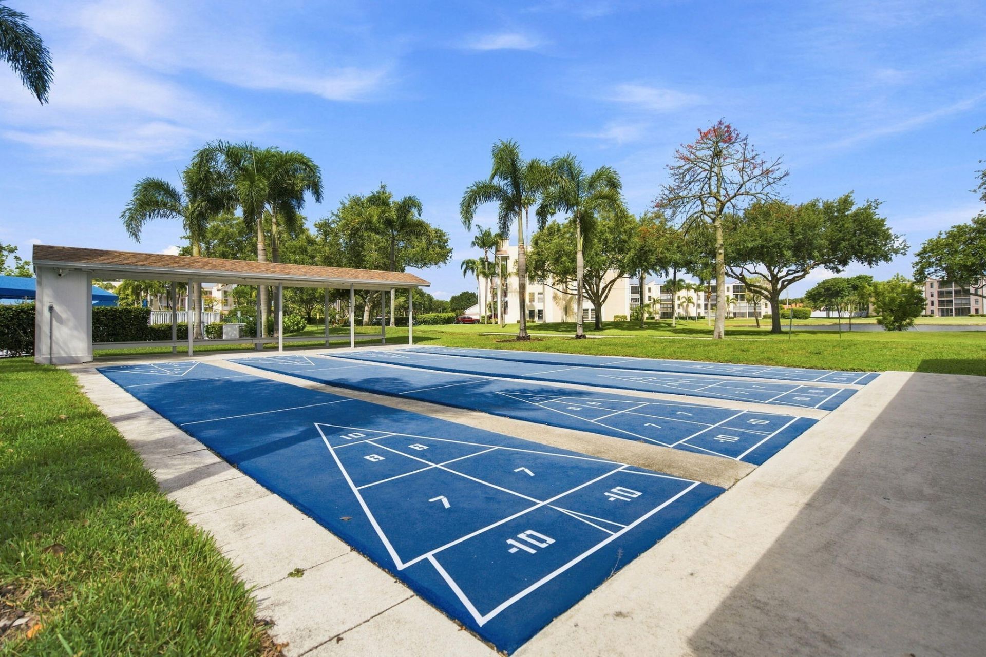 7290 Kinghurst Drive, Unit 403, Delray Beach, FL 33446 Photo