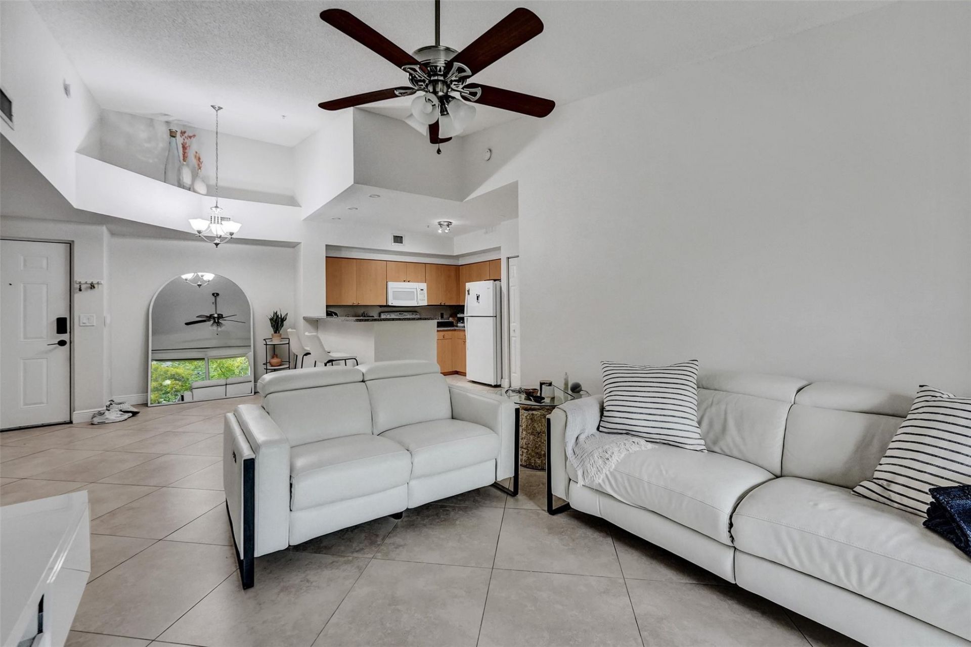 7940 N Nob Hill Road, Unit 304, Tamarac, FL 33321 Photo