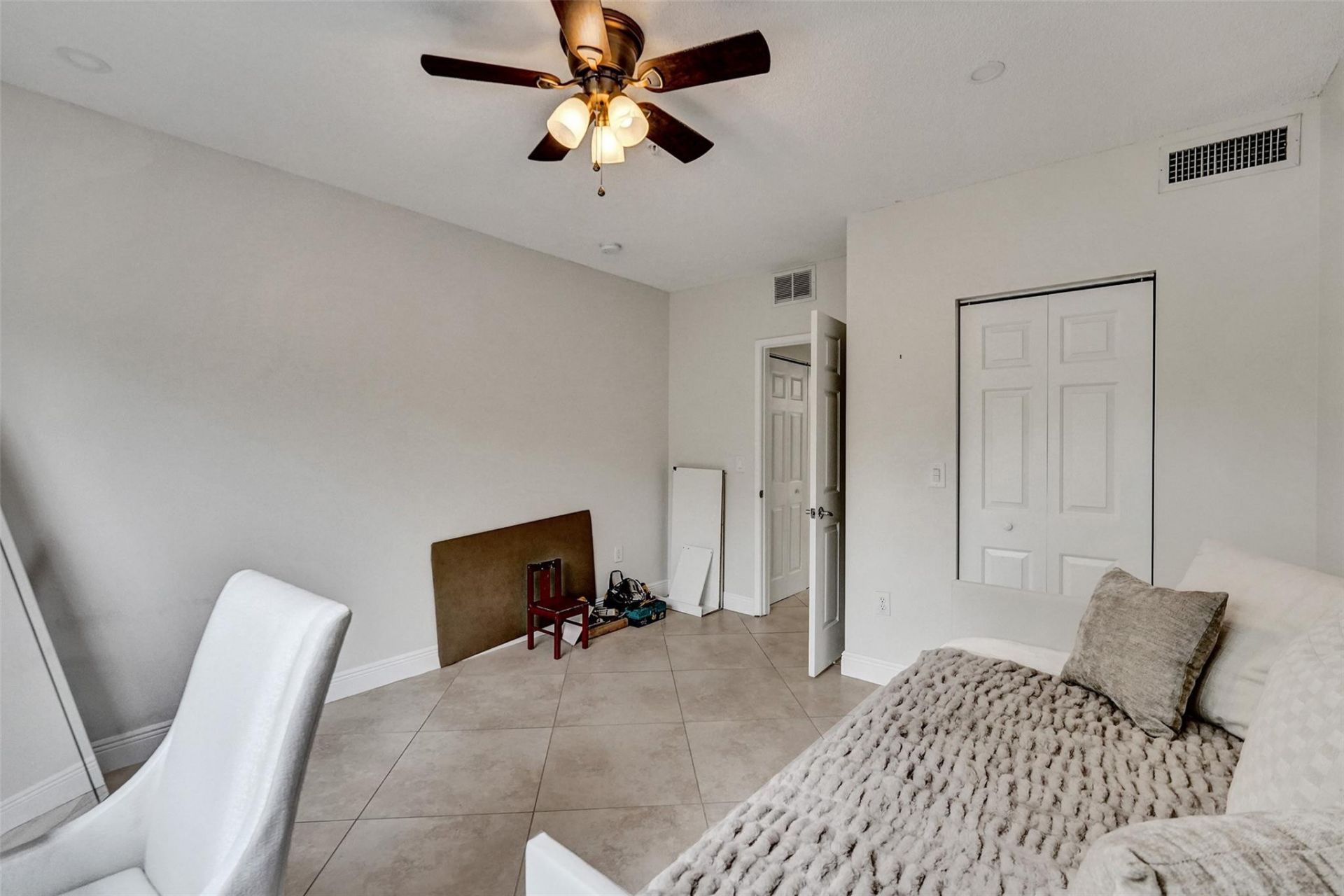 7940 N Nob Hill Road, Unit 304, Tamarac, FL 33321 Photo