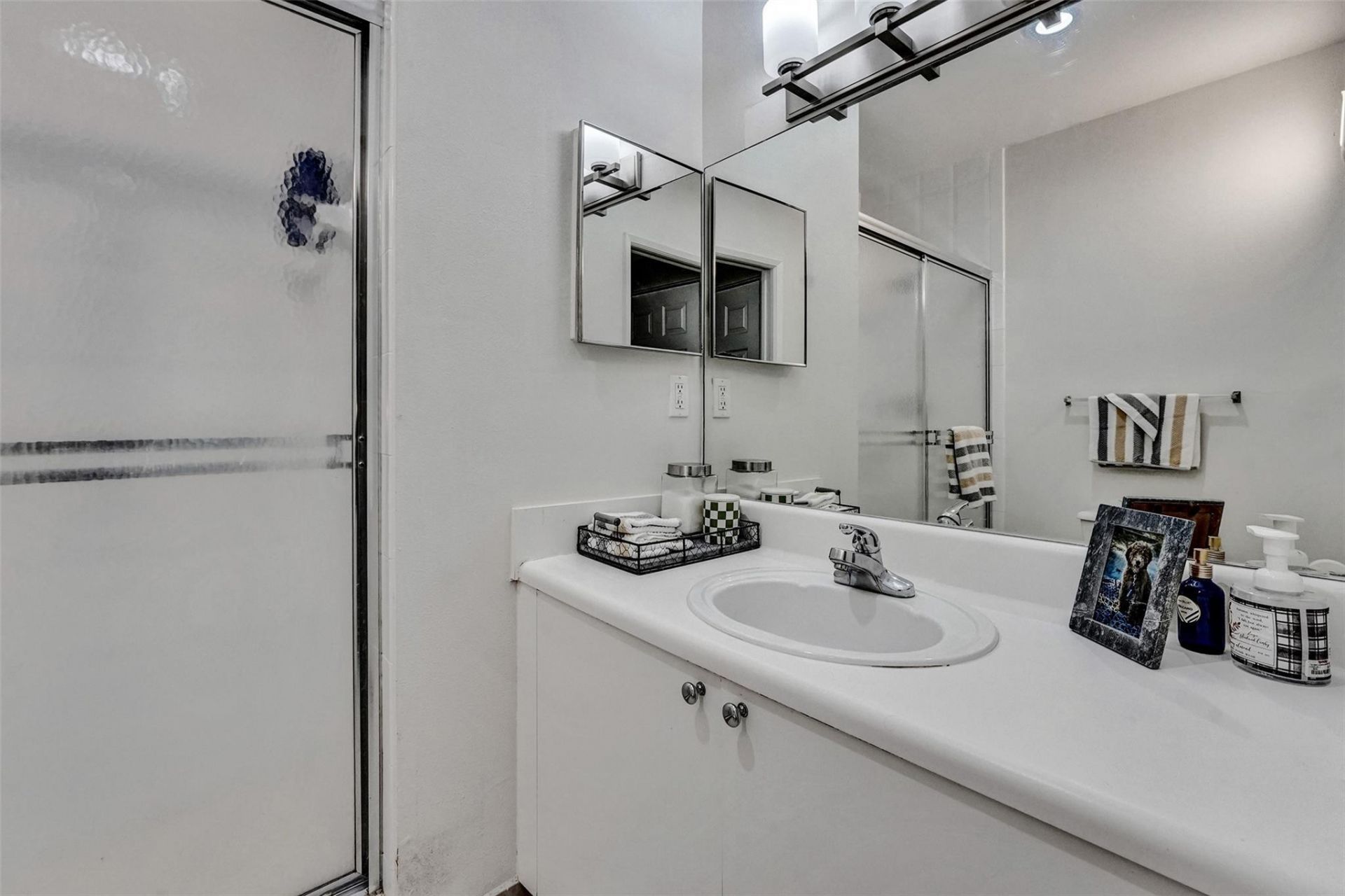 7940 N Nob Hill Road, Unit 304, Tamarac, FL 33321 Photo