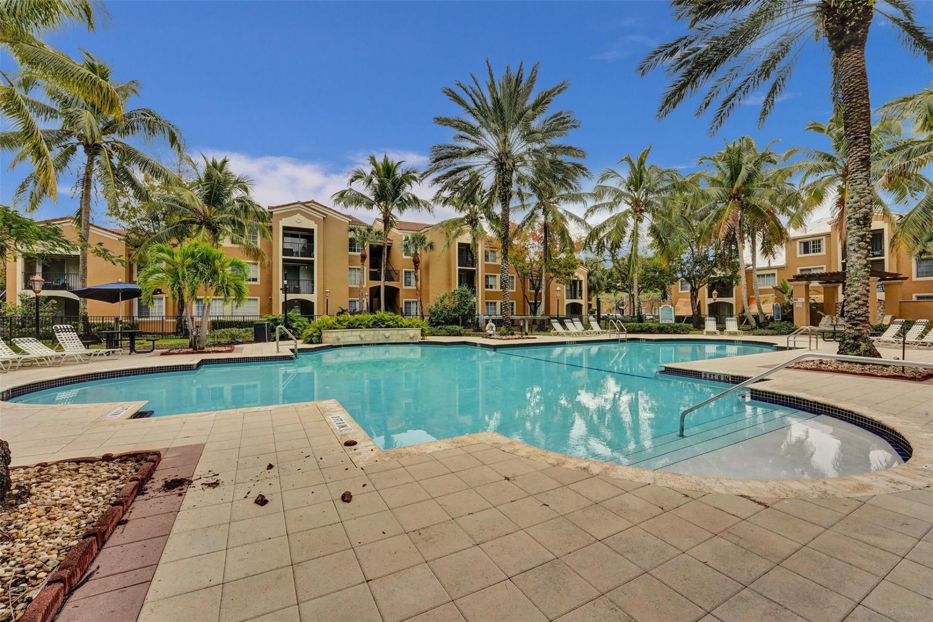 7940 N Nob Hill Road, Unit 304, Tamarac, FL 33321 Photo