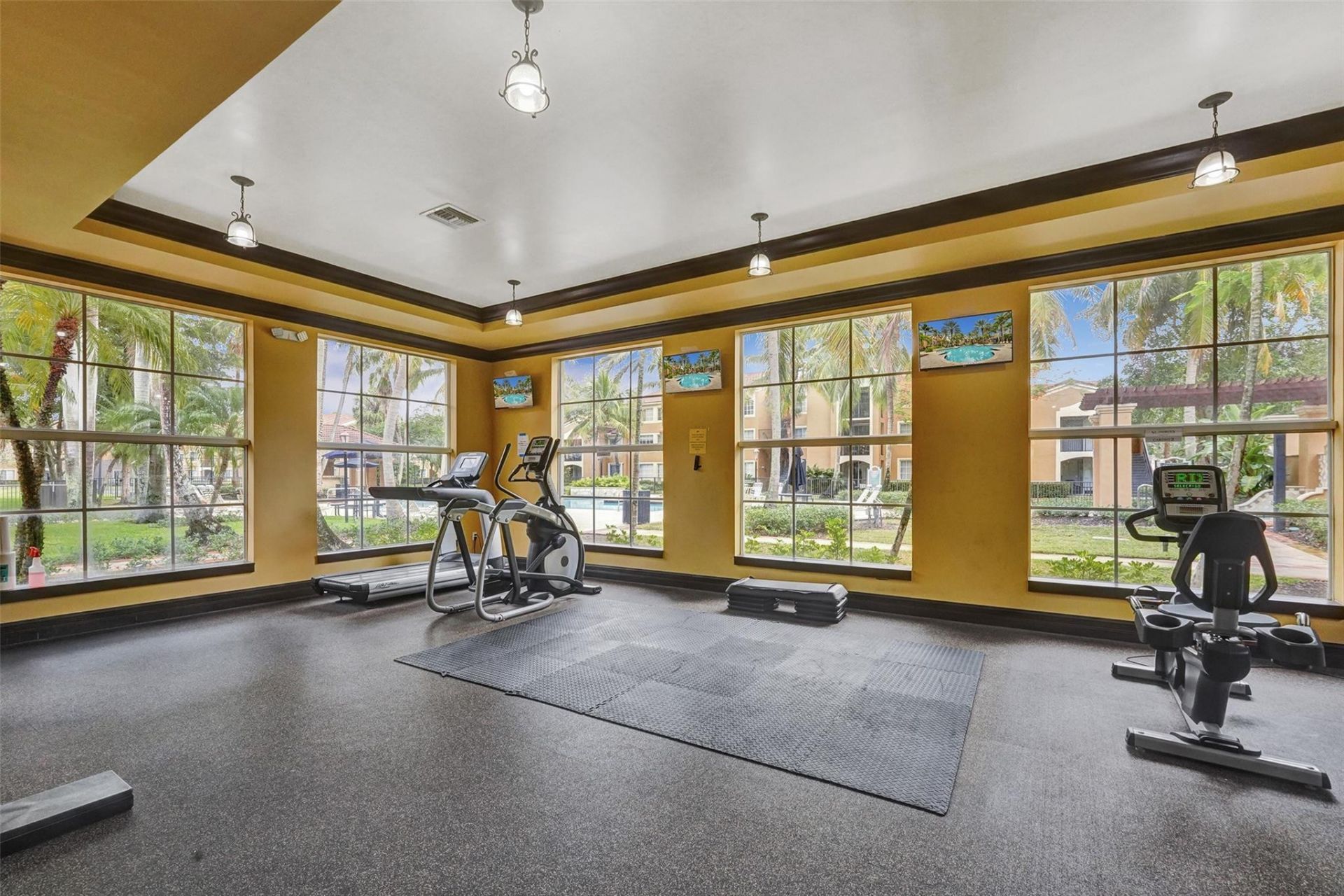 7940 N Nob Hill Road, Unit 304, Tamarac, FL 33321 Photo