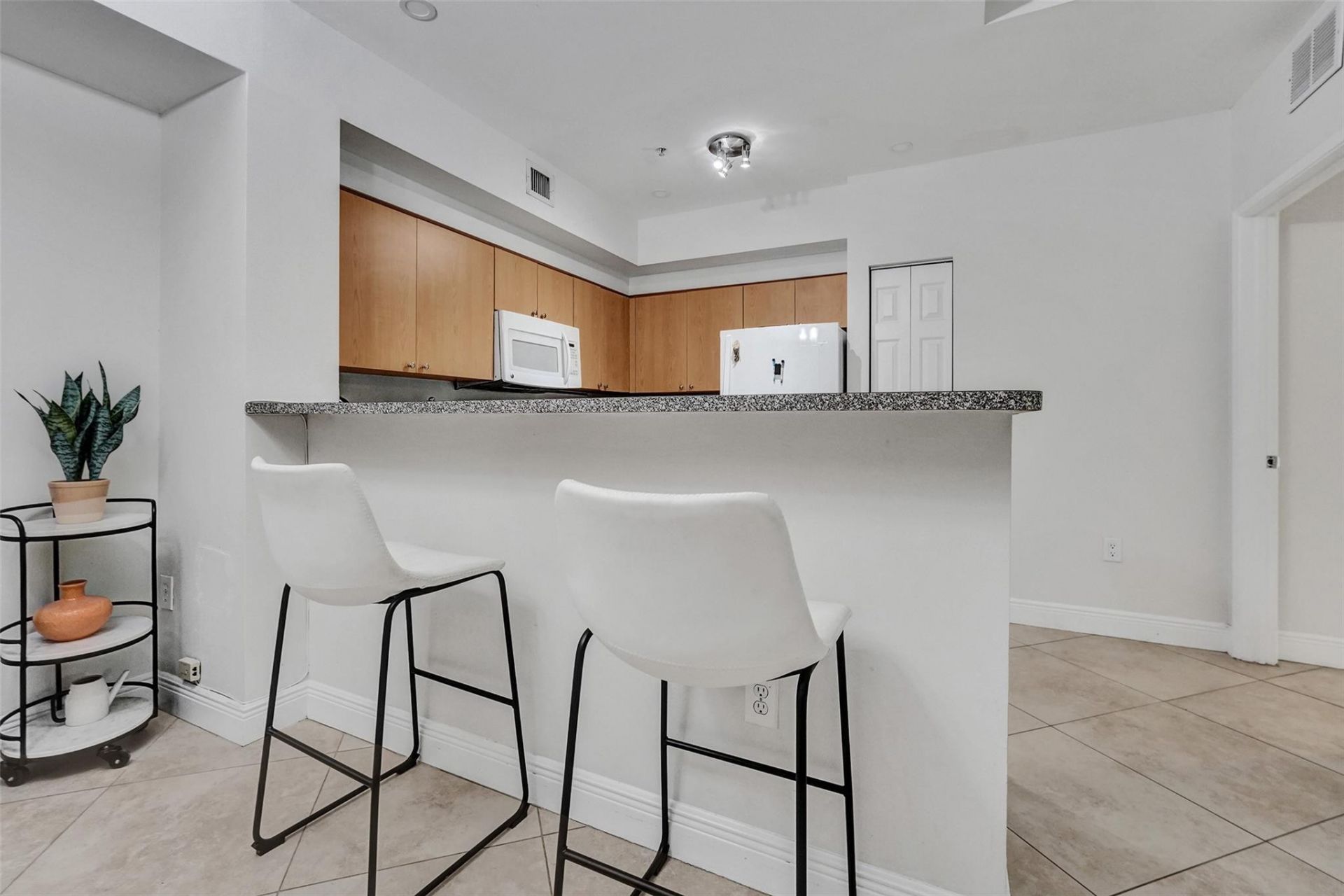 7940 N Nob Hill Road, Unit 304, Tamarac, FL 33321 Photo