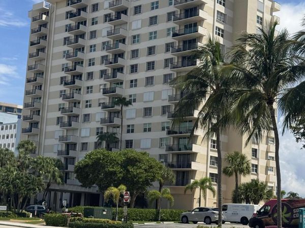 1900 S OCEAN Boulevard, Unit 15K, Lauderdale-By-The-Sea, FL 33062