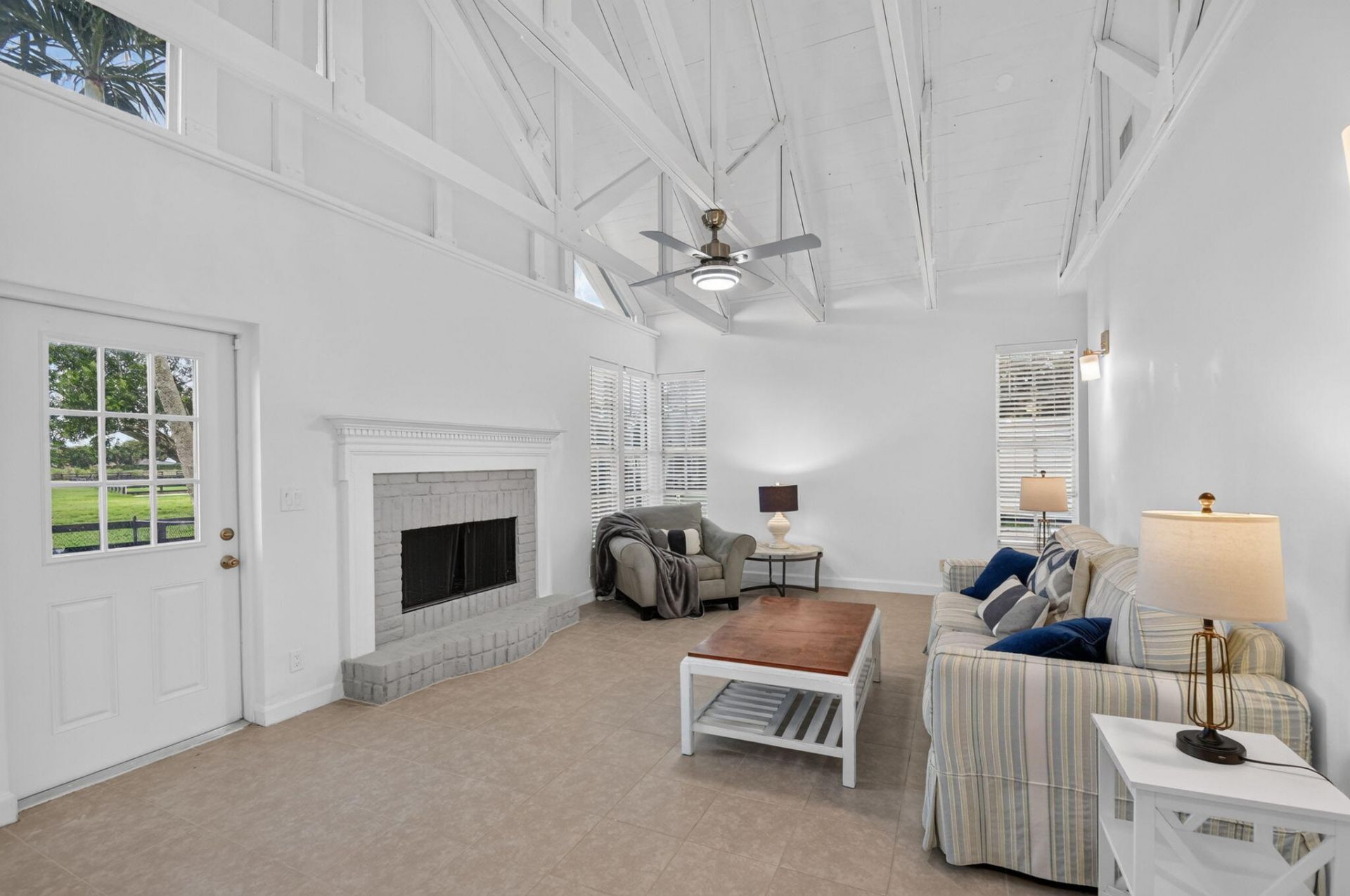 876 Cindy Cir Lane, Wellington, FL 33414 Photo