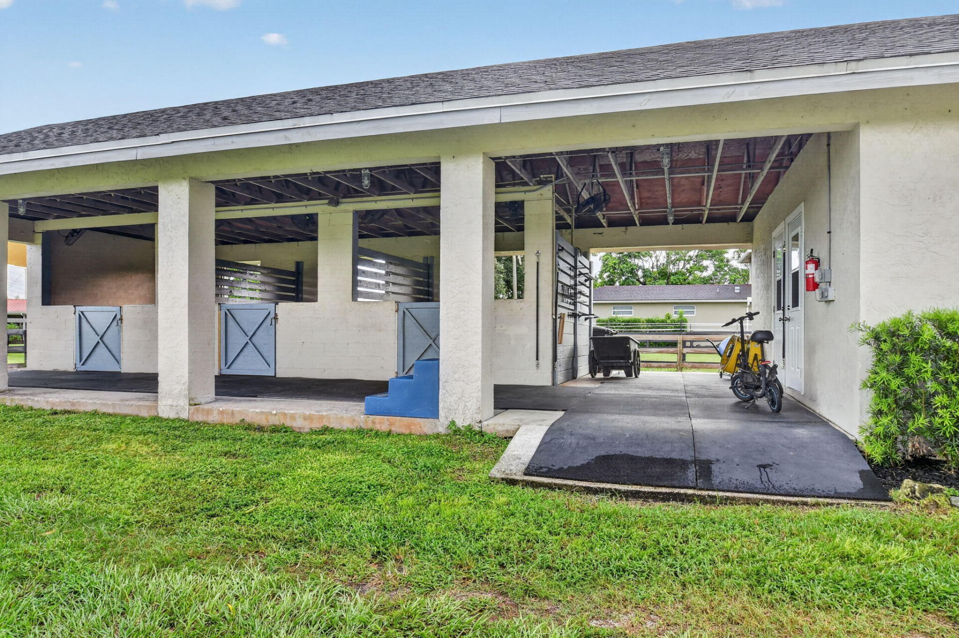 876 Cindy Cir Lane, Wellington, FL 33414 Photo