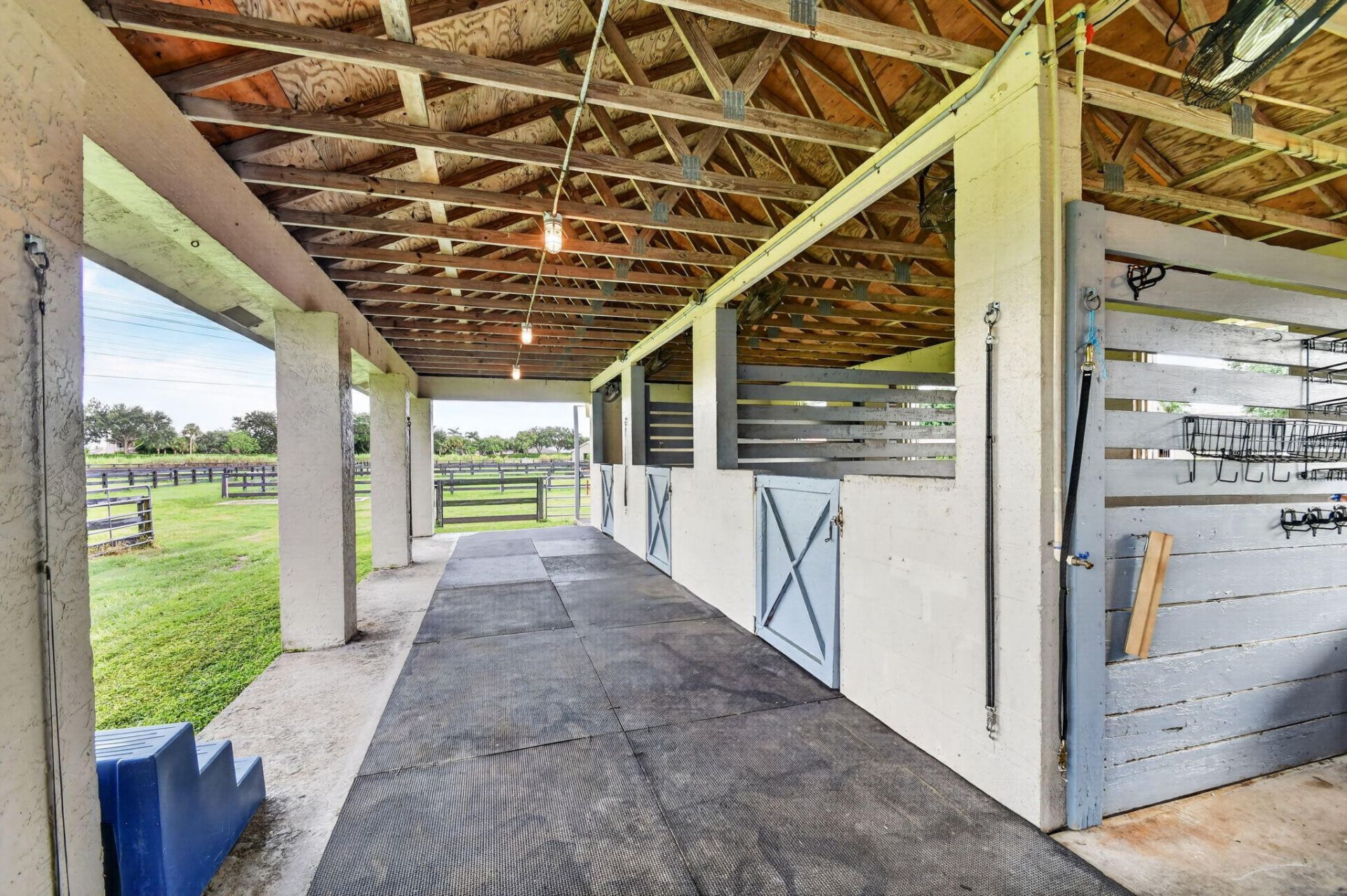 876 Cindy Cir Lane, Wellington, FL 33414 Photo