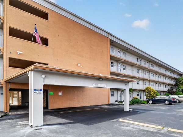 230 NE 26th Avenue, Unit 412, Boynton Beach, FL 33435