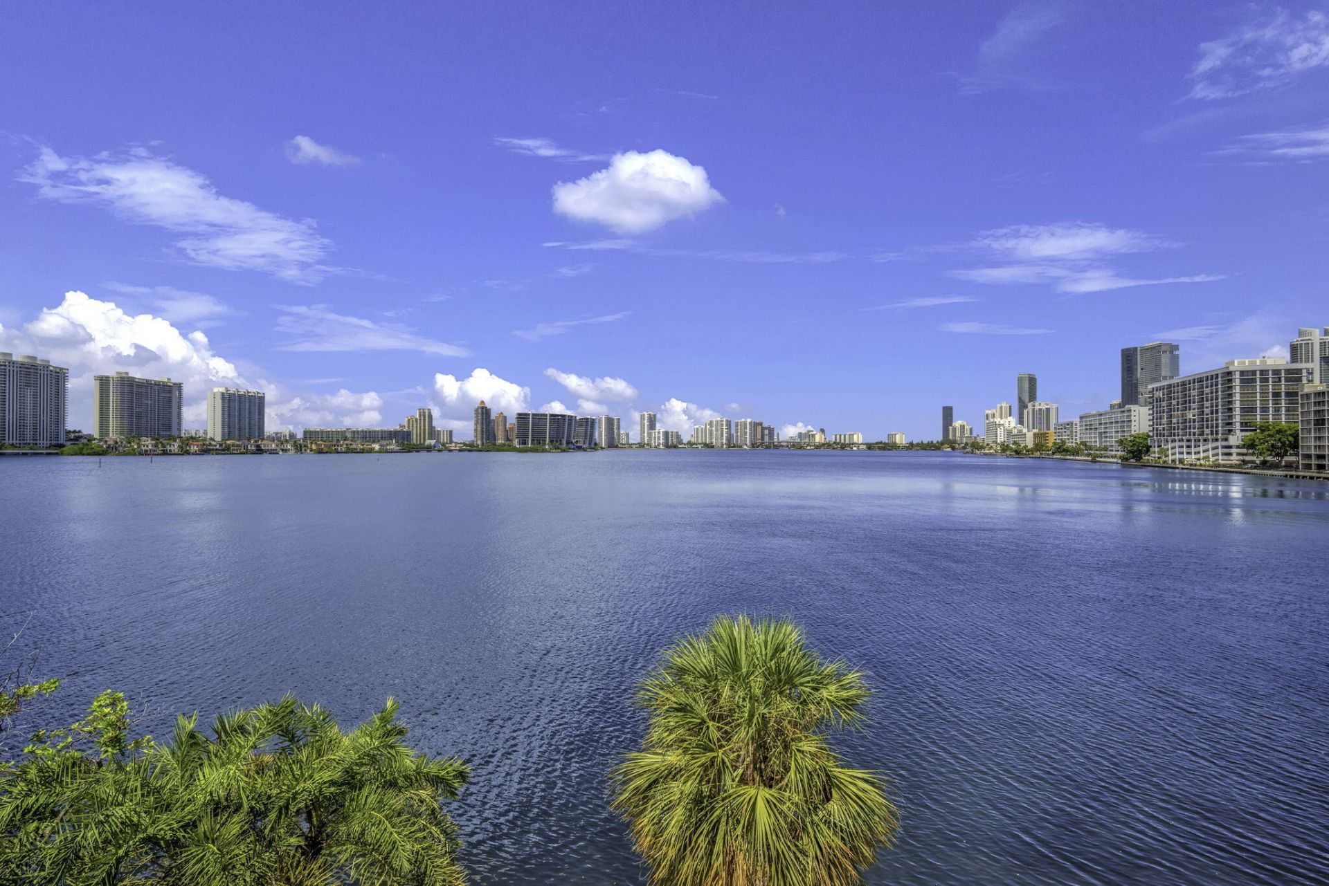 251 174th Street, Unit 714, Sunny Isles Beach, FL 33160 Photo