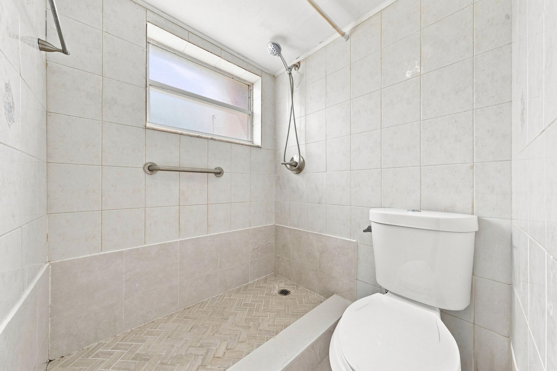 1750 W 46th Street, Unit 242, Hialeah, FL 33012 Photo