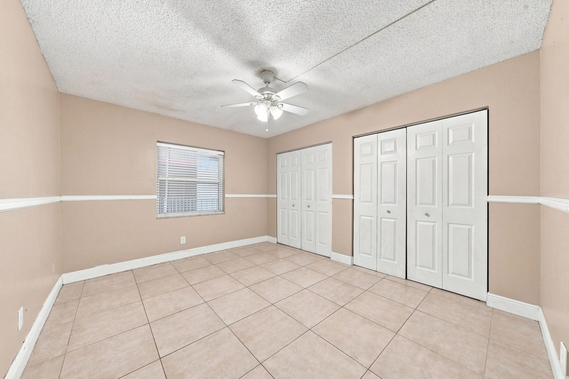 1750 W 46th Street, Unit 242, Hialeah, FL 33012 Photo