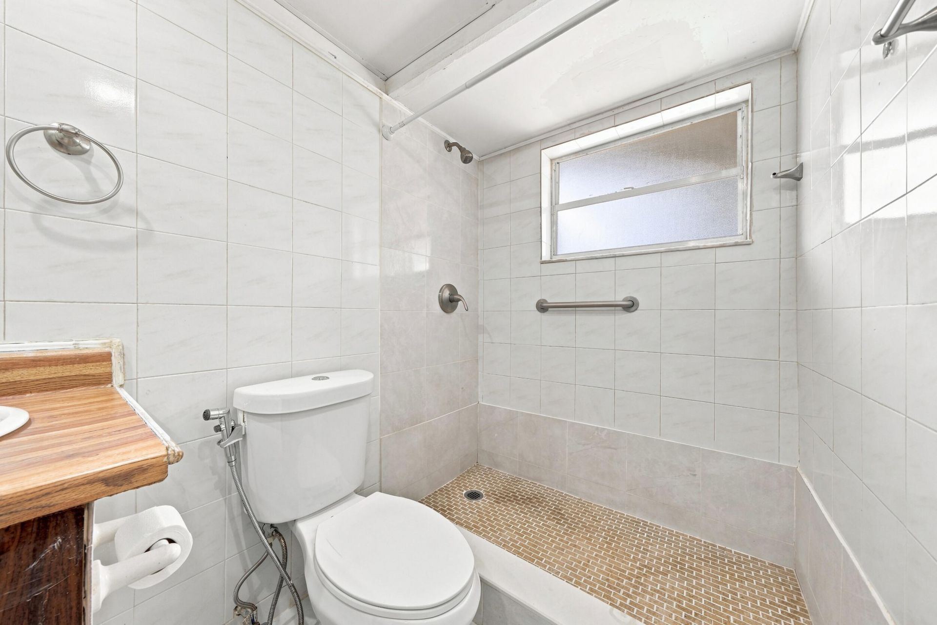 1750 W 46th Street, Unit 242, Hialeah, FL 33012 Photo