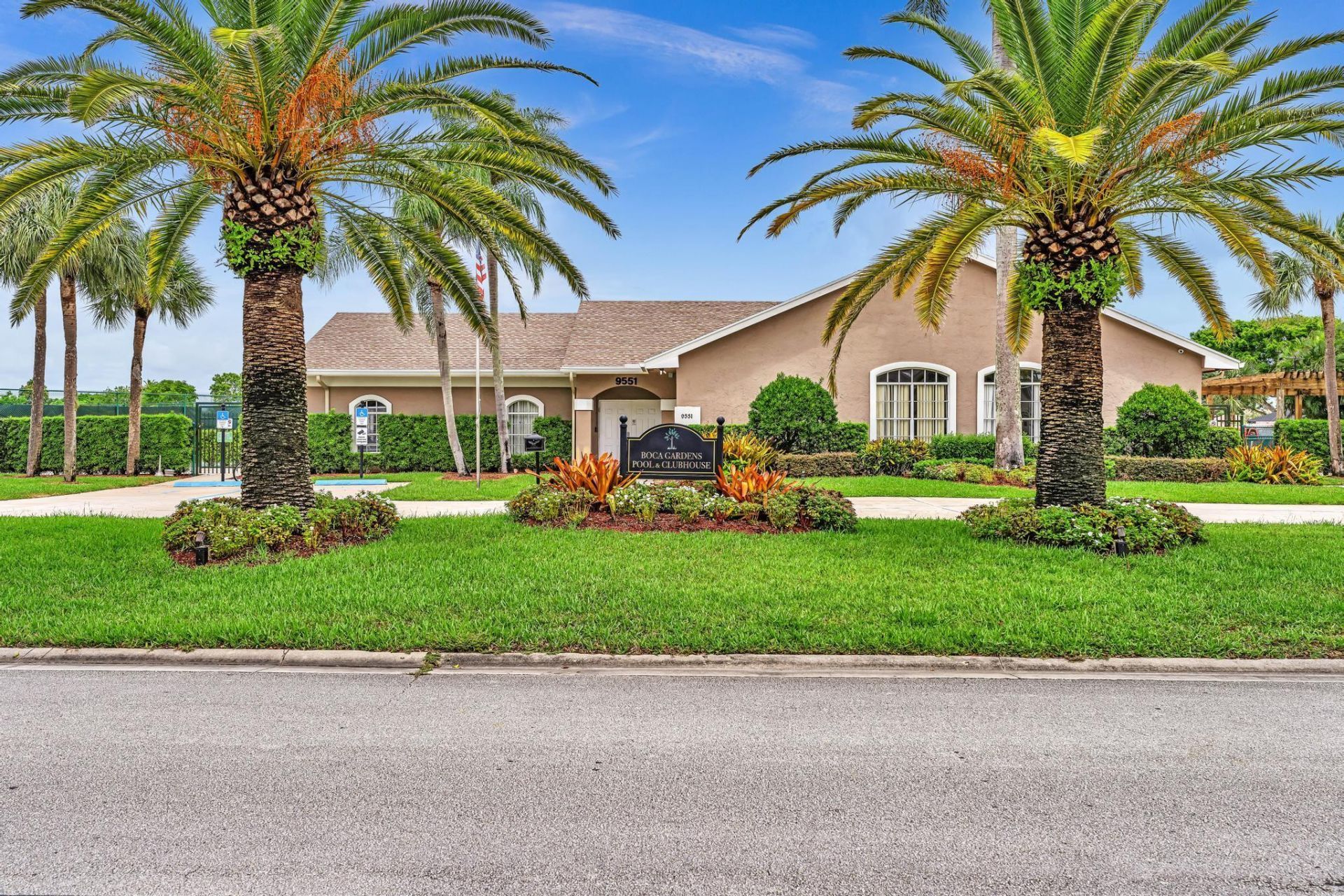 9219 Vineland Court, Unit D, Boca Raton, FL 33496 Photo