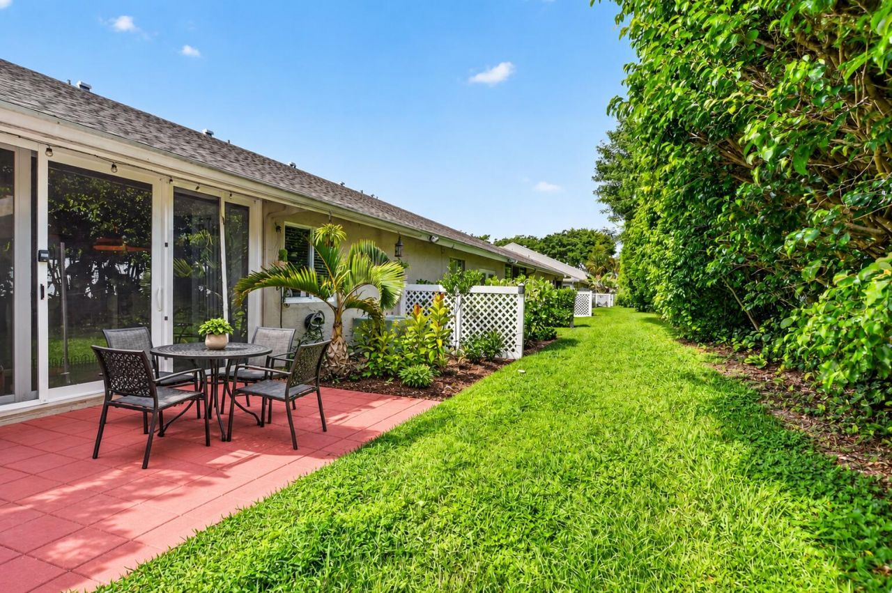 9219 Vineland Court, Unit D, Boca Raton, FL 33496 Photo