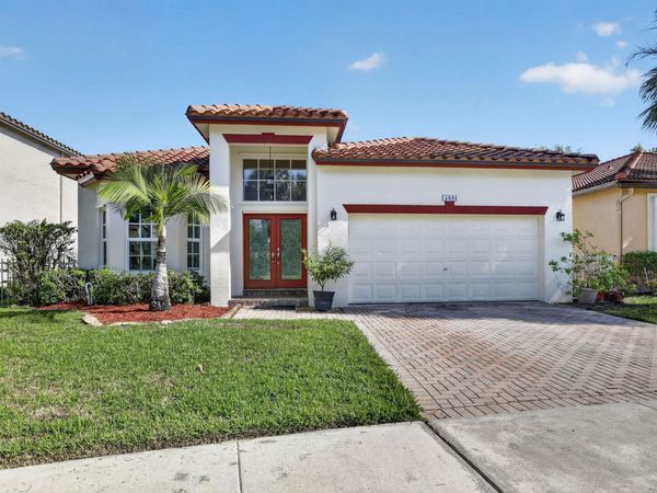 15891 SW 14TH Street, Pembroke Pines, FL 33027