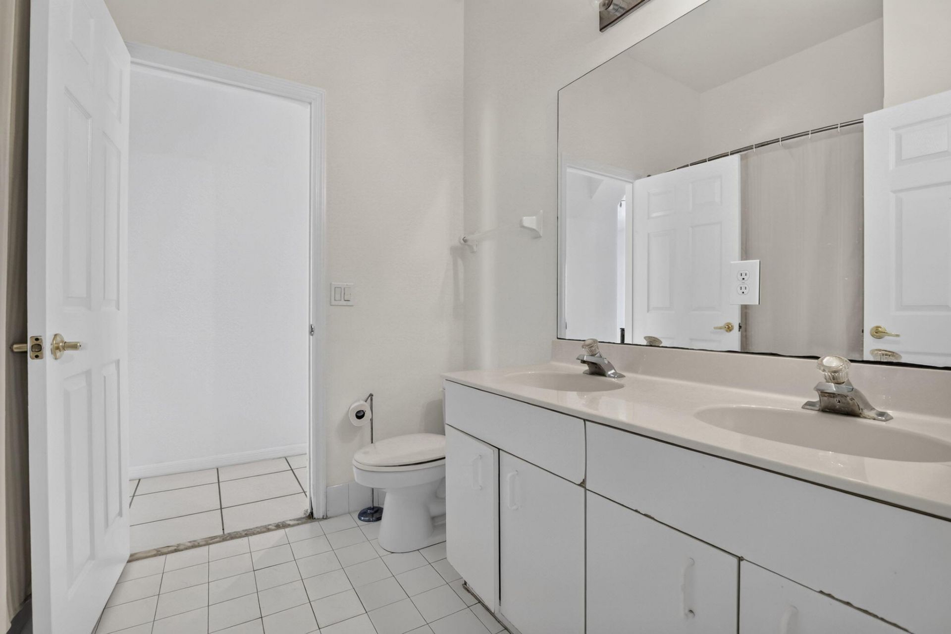 15891 SW 14th Street, Pembroke Pines, FL 33027 Photo