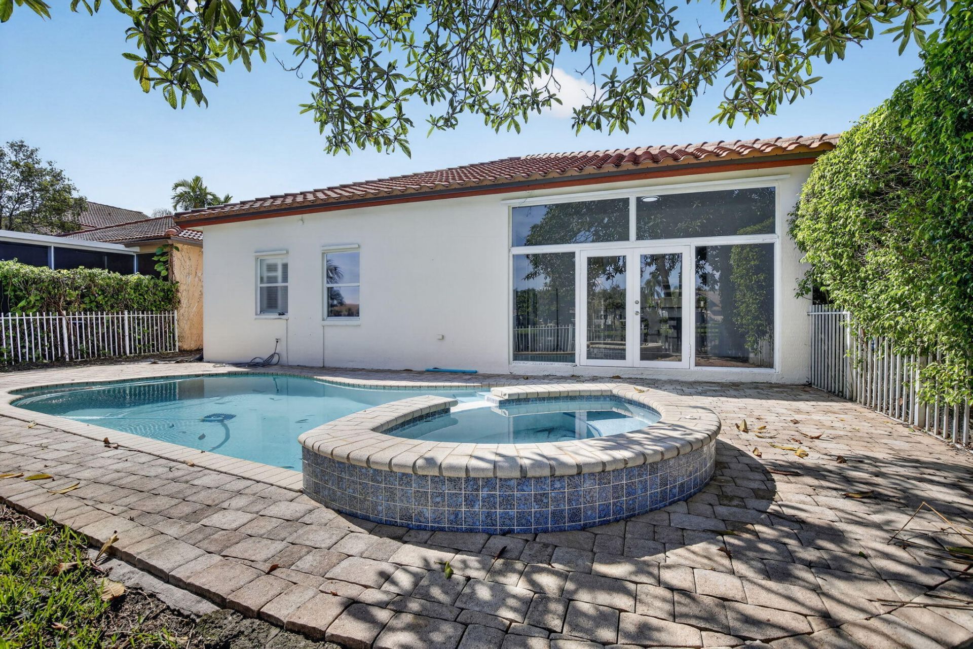 15891 SW 14th Street, Pembroke Pines, FL 33027 Photo