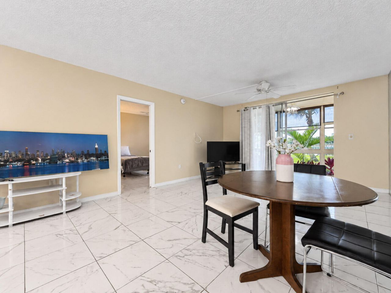 2999 Point East Drive, Unit C109, Aventura, FL 33160 Photo