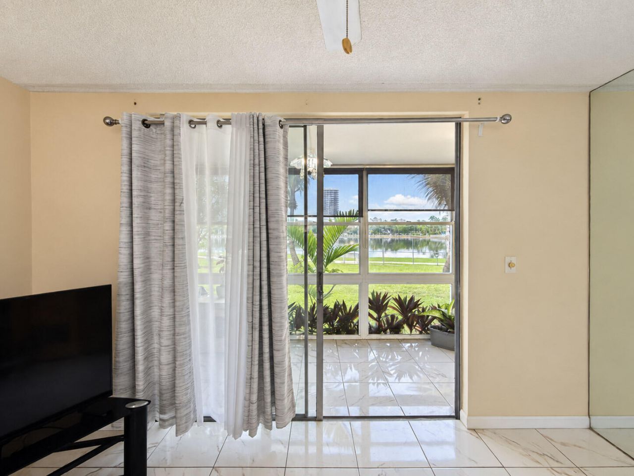 2999 Point East Drive, Unit C109, Aventura, FL 33160 Photo