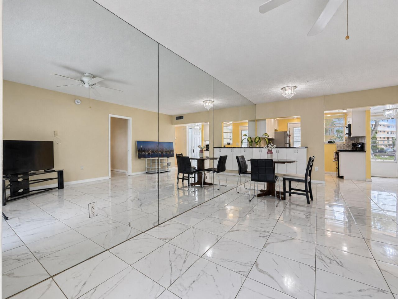 2999 Point East Drive, Unit C109, Aventura, FL 33160 Photo