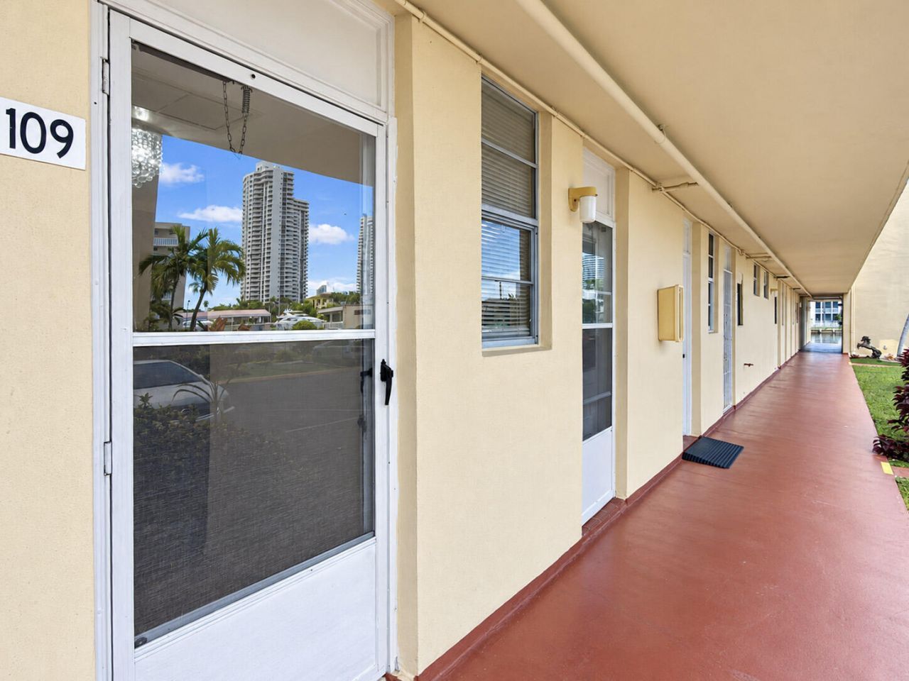 2999 Point East Drive, Unit C109, Aventura, FL 33160 Photo