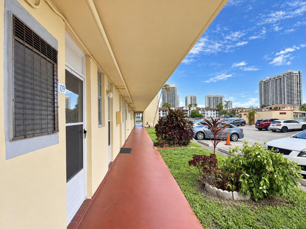 2999 Point East Drive, Unit C109, Aventura, FL 33160 Photo