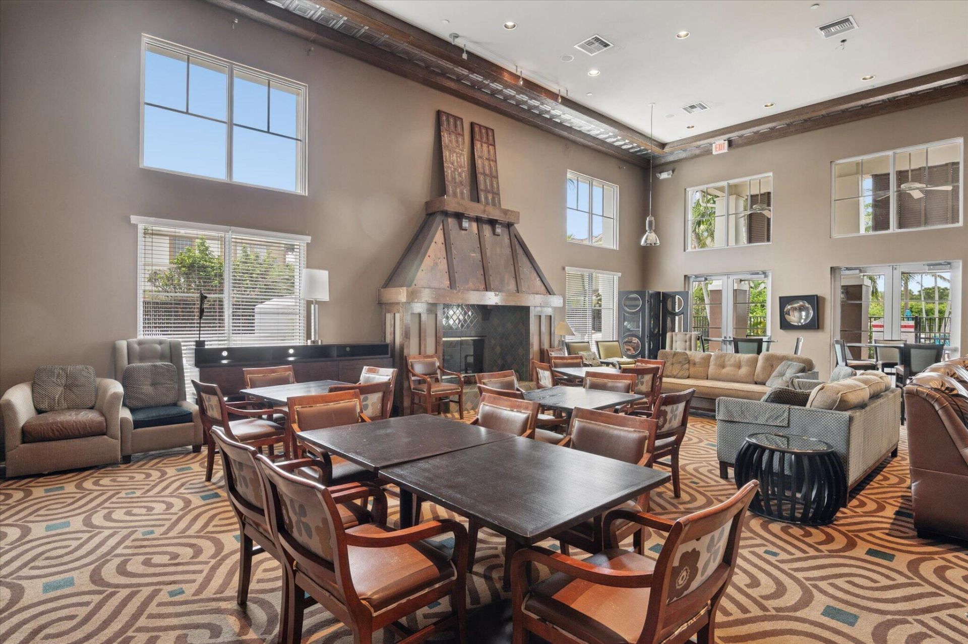 950 Marina Del Ray Lane, Unit 4, West Palm Beach, FL 33401 Photo
