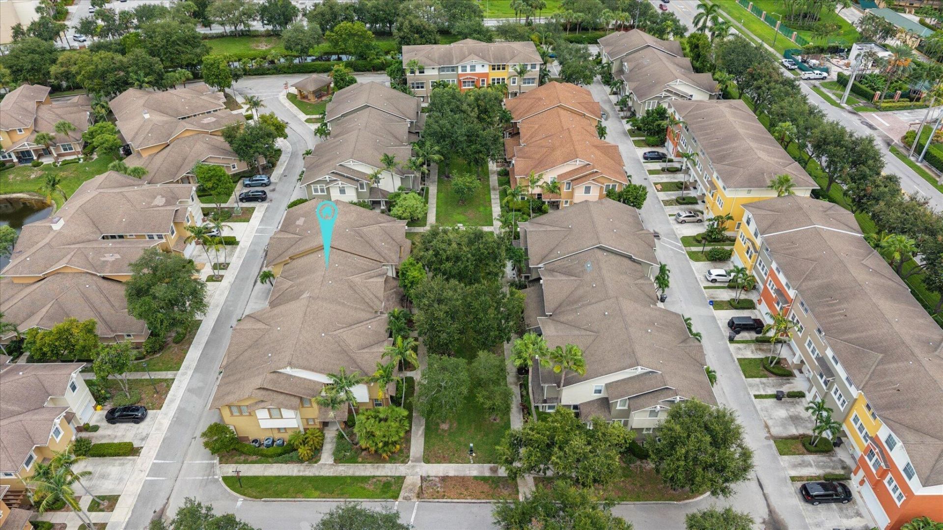 950 Marina Del Ray Lane, Unit 4, West Palm Beach, FL 33401 Photo