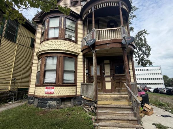 314 Georgetta Dix, Schenectady, NY 12307