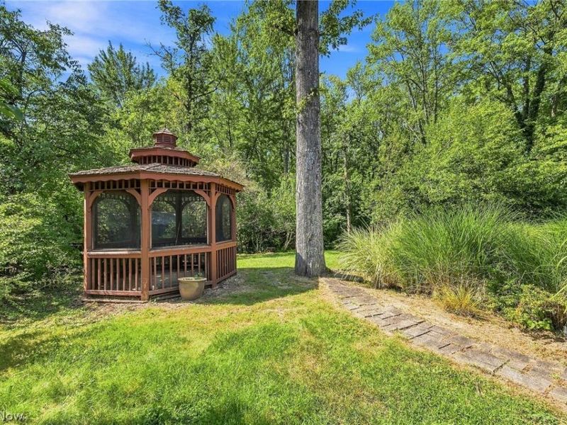 8420 Columbia Road, Olmsted Falls, OH 44138 Photo 38